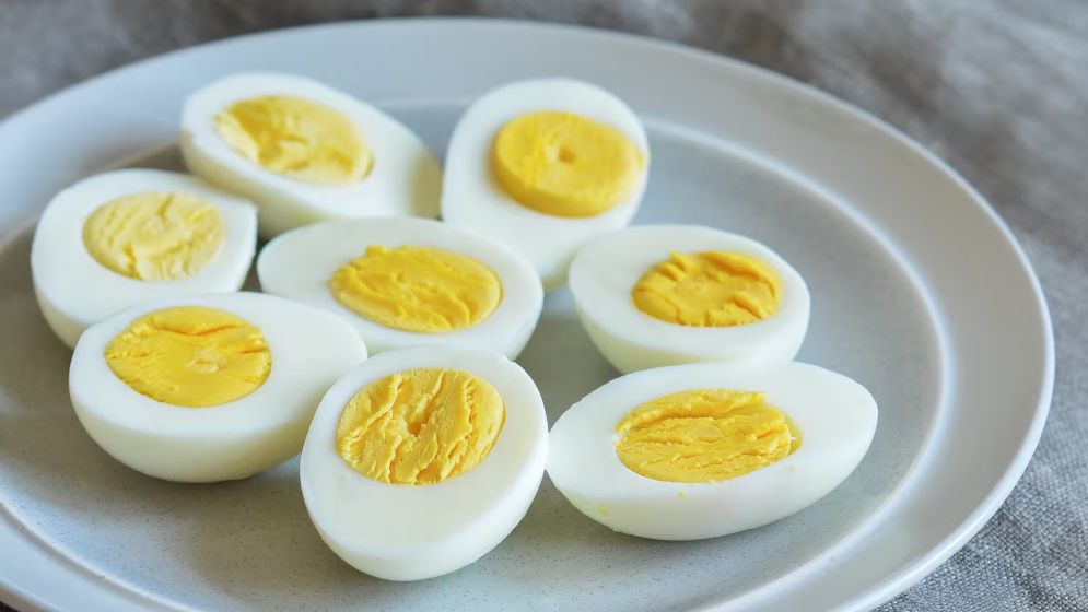 কোলেস্টেরল থাকলে কি ডিম খাওয়া যাবে?