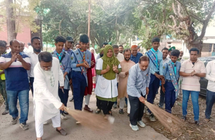 শিবপুরে পরিস্কার, পরিচ্ছন্নতা কার্যক্রম উদ্বোধন